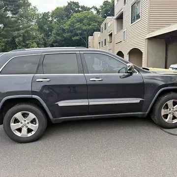 2013 Jeep Grand Cherokee L Limited Sport Utility 4D