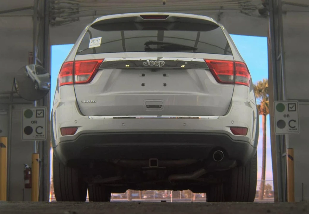 2013 Jeep WK2 Grand Cherokee - Image 17 of 21