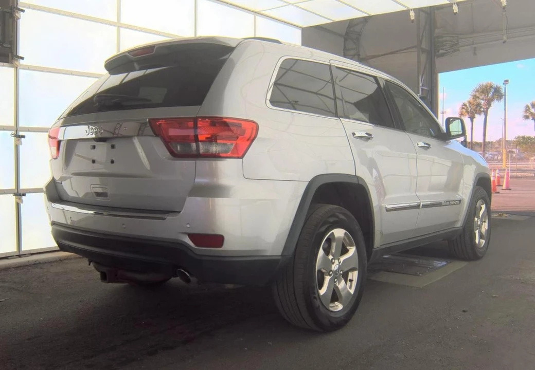 2013 Jeep WK2 Grand Cherokee - Image 15 of 21
