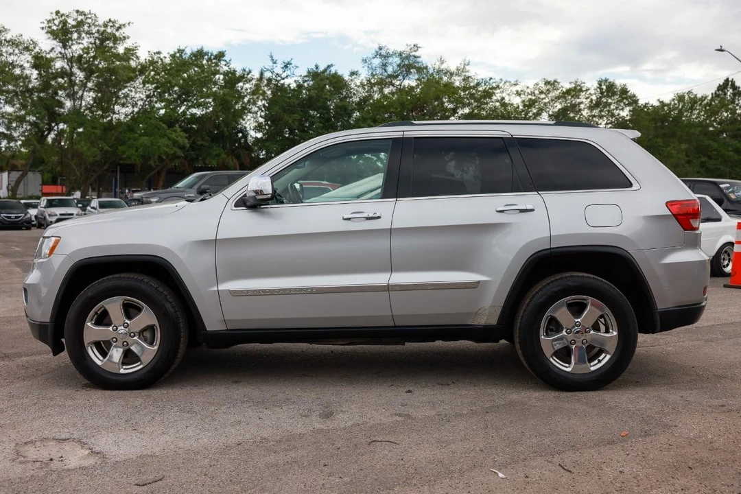 2013 Jeep WK2 Grand Cherokee - Image 3 of 31