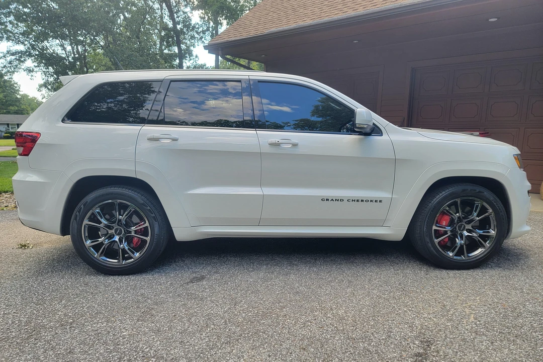 2013 Jeep WK2 Grand Cherokee SRT - Image 3 of 31