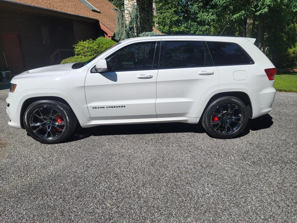 2013 Jeep WK2 Grand Cherokee SRT - Image 7 of 31