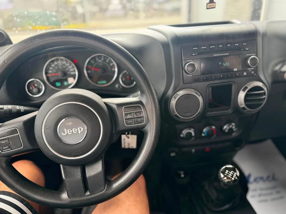 2013 Jeep JK Wrangler - Image 15 of 18