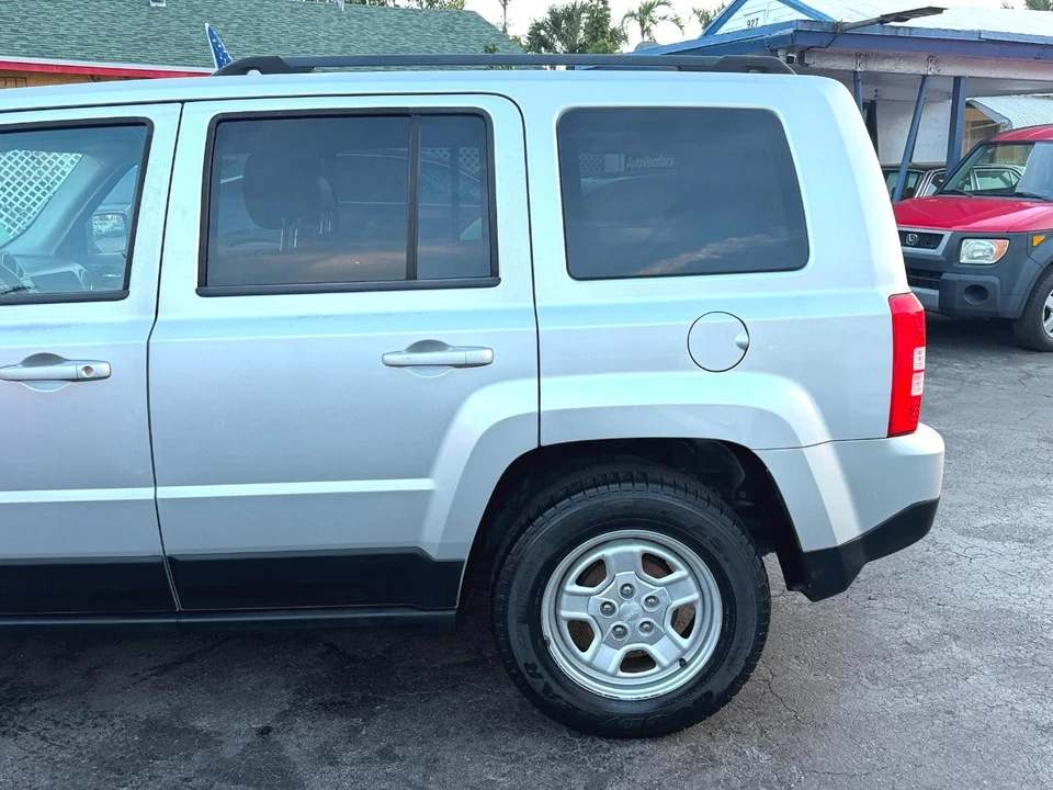2013 Jeep Patriot - Image 11 of 21
