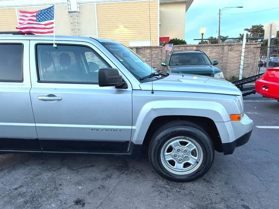 2013 Jeep Patriot - Image 13 of 21