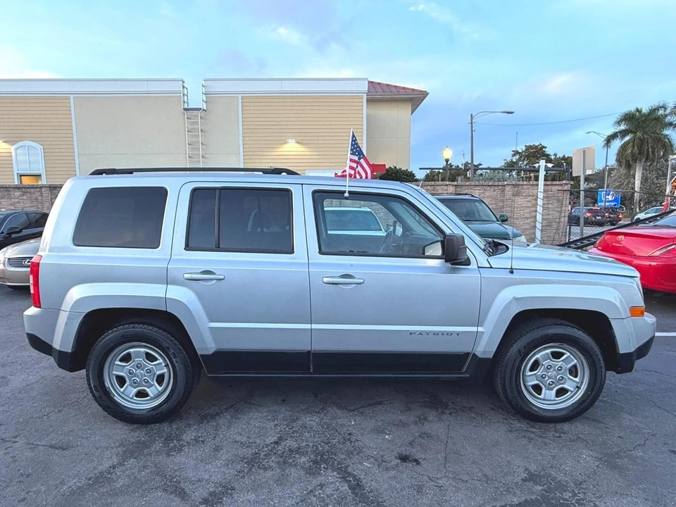2013 Jeep Patriot - Image 12 of 21