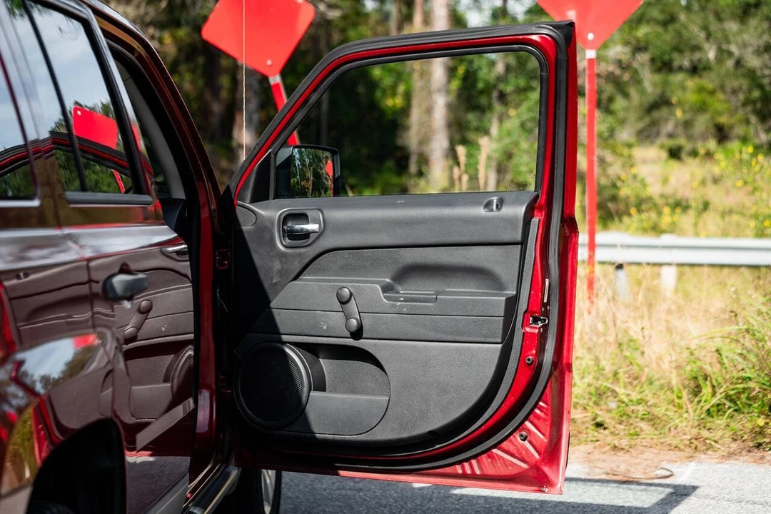 2013 Jeep Patriot - Image 12 of 21