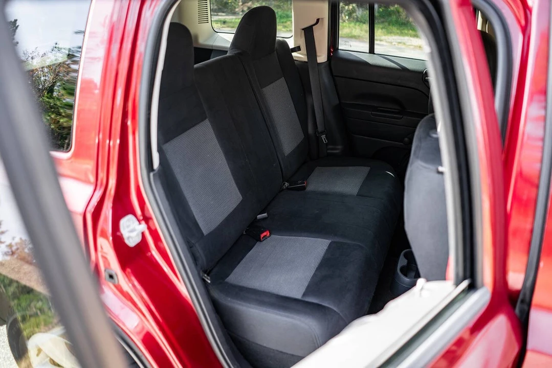 2013 Jeep Patriot - Image 16 of 21