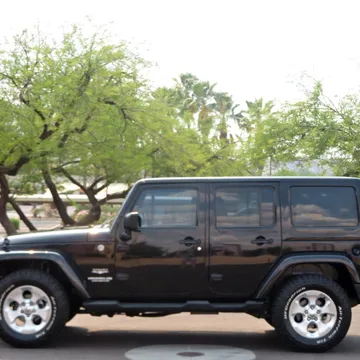 2013 Jeep Wrangler Sahara