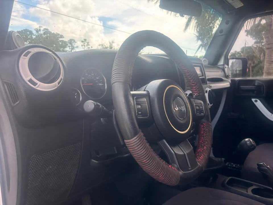 2013 Jeep JK Wrangler - Image 16 of 18