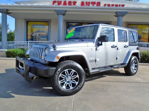2013 Jeep Wrangler Sahara 4WD