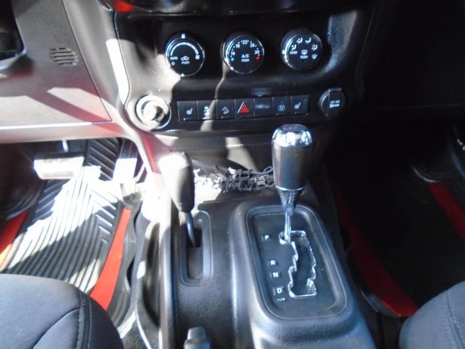 2013 Jeep JK Wrangler - Image 10 of 19
