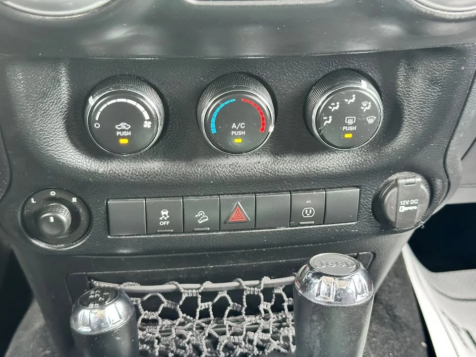 2013 Jeep JK Wrangler - Image 14 of 20