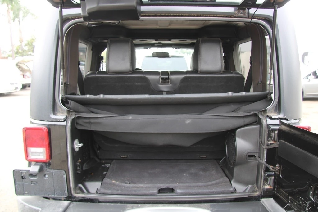 2013 Jeep JK Wrangler - Image 20 of 21