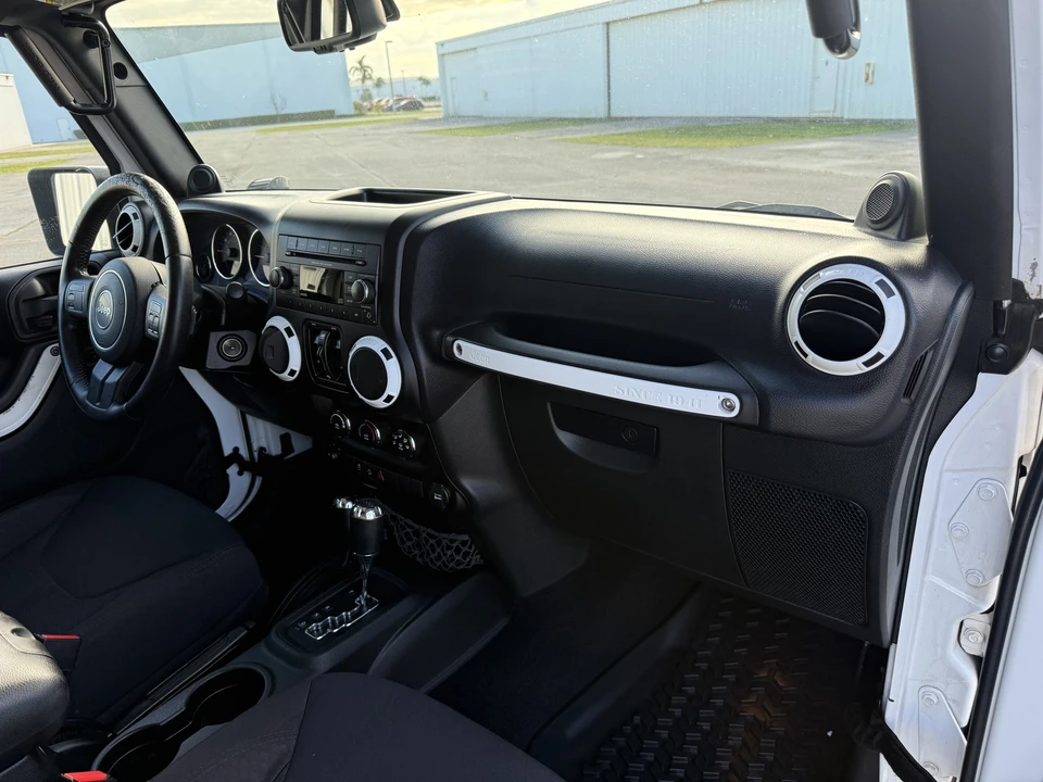 2013 Jeep JK Wrangler - Image 10 of 21