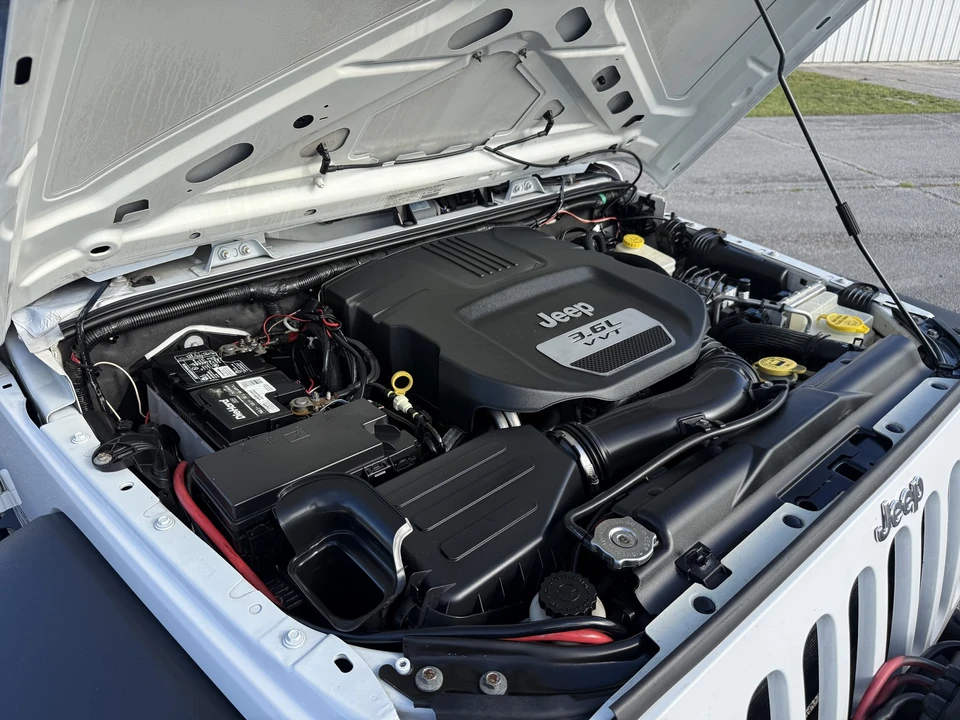 2013 Jeep JK Wrangler - Image 14 of 21