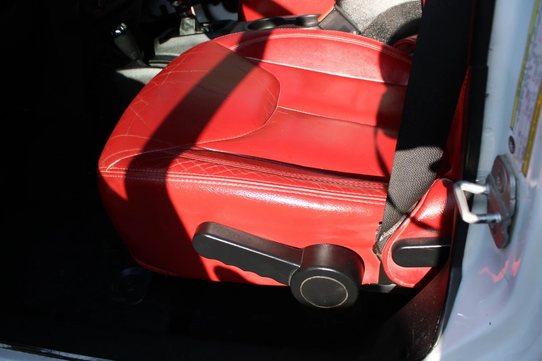 2013 Jeep JK Wrangler - Image 26 of 31