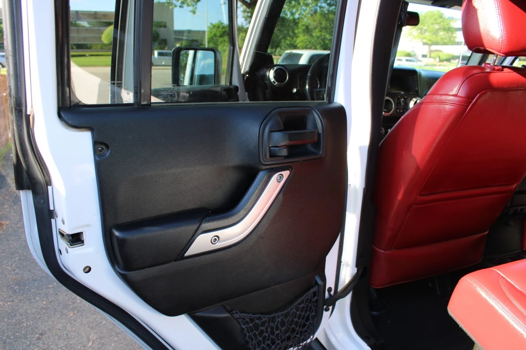 2013 Jeep JK Wrangler - Image 27 of 31