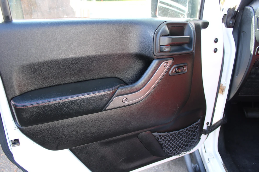 2013 Jeep JK Wrangler - Image 23 of 31