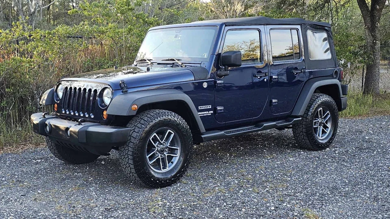 2013 Jeep JK Wrangler - Image 21 of 21