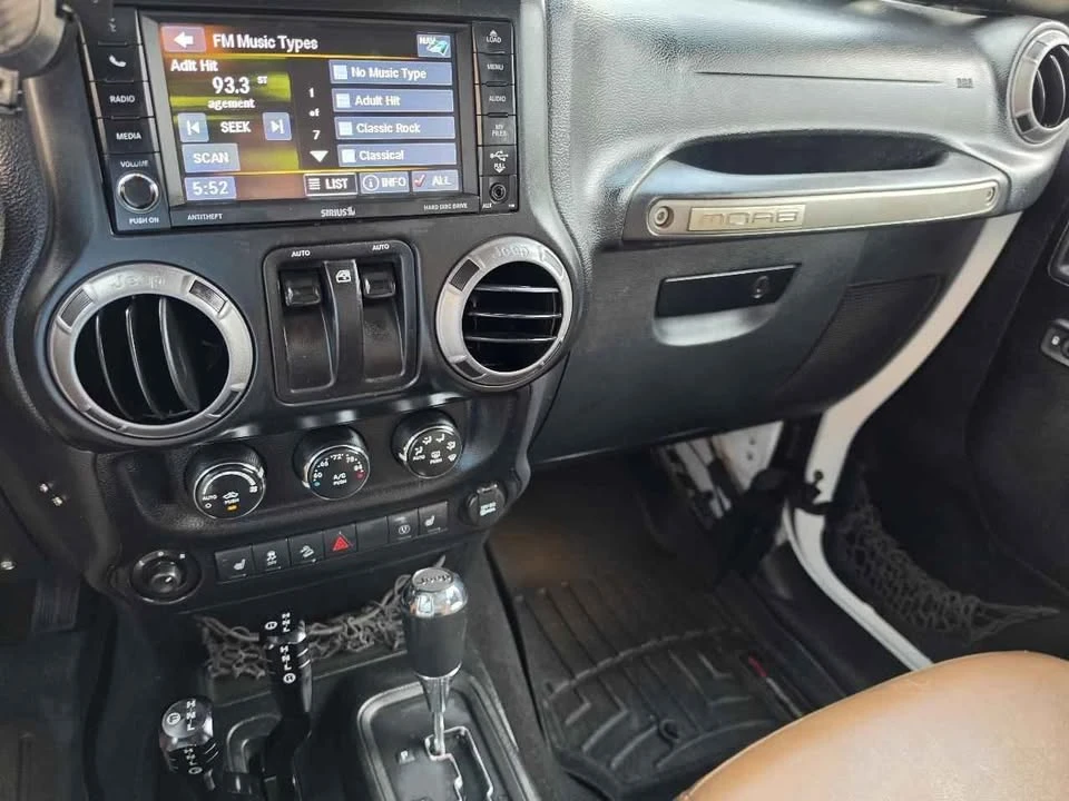 2013 Jeep JK Wrangler - Image 16 of 17