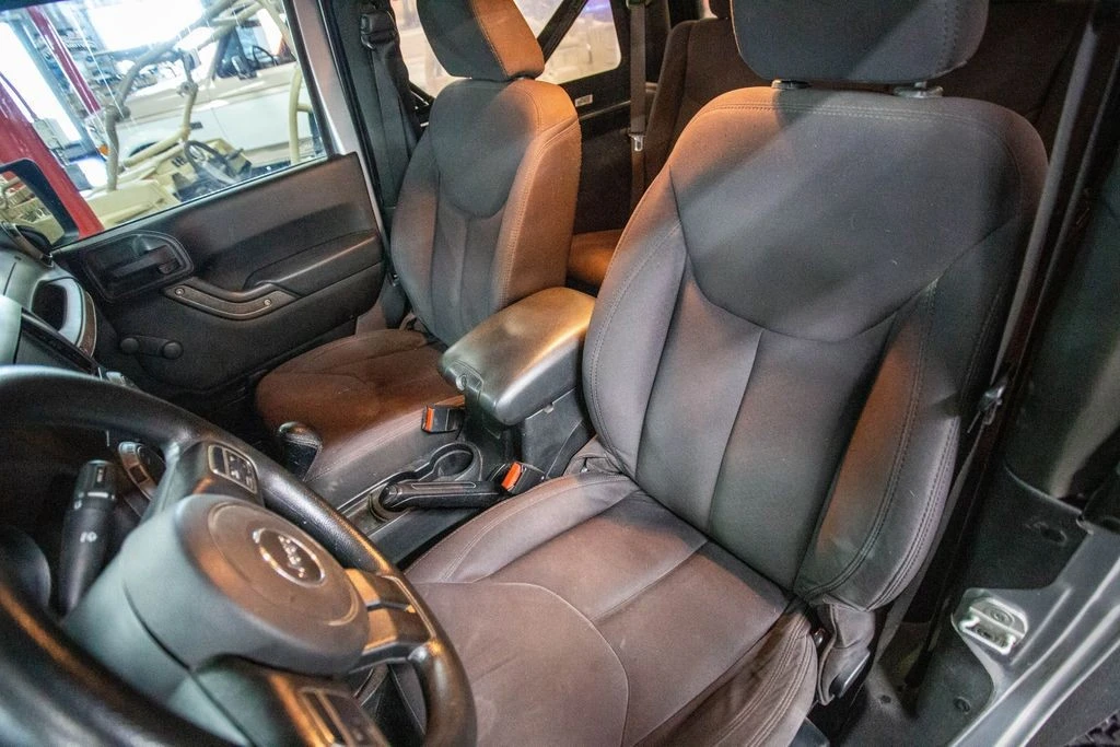 2013 Jeep JK Wrangler - Image 3 of 6