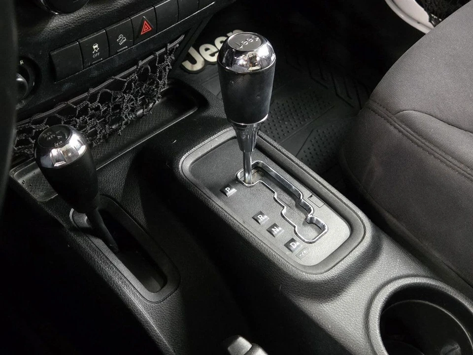 2013 Jeep JK Wrangler - Image 15 of 19