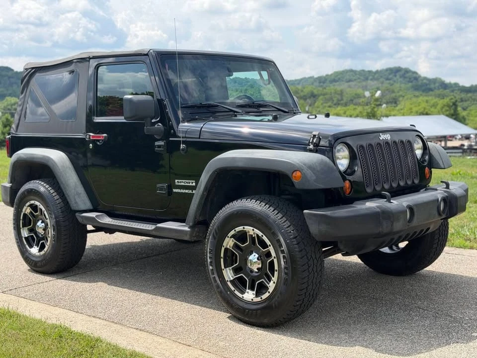 2013 Jeep JK Wrangler - Image 3 of 17