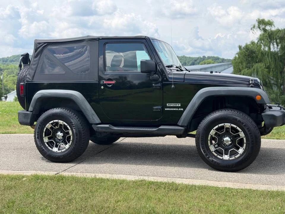 2013 Jeep JK Wrangler - Image 5 of 17