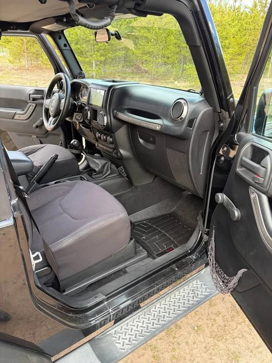 2013 Jeep JK Wrangler - Image 18 of 19