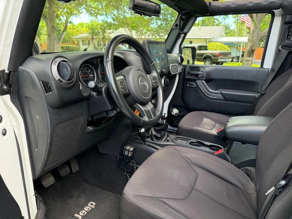 2013 Jeep JK Wrangler - Image 25 of 31