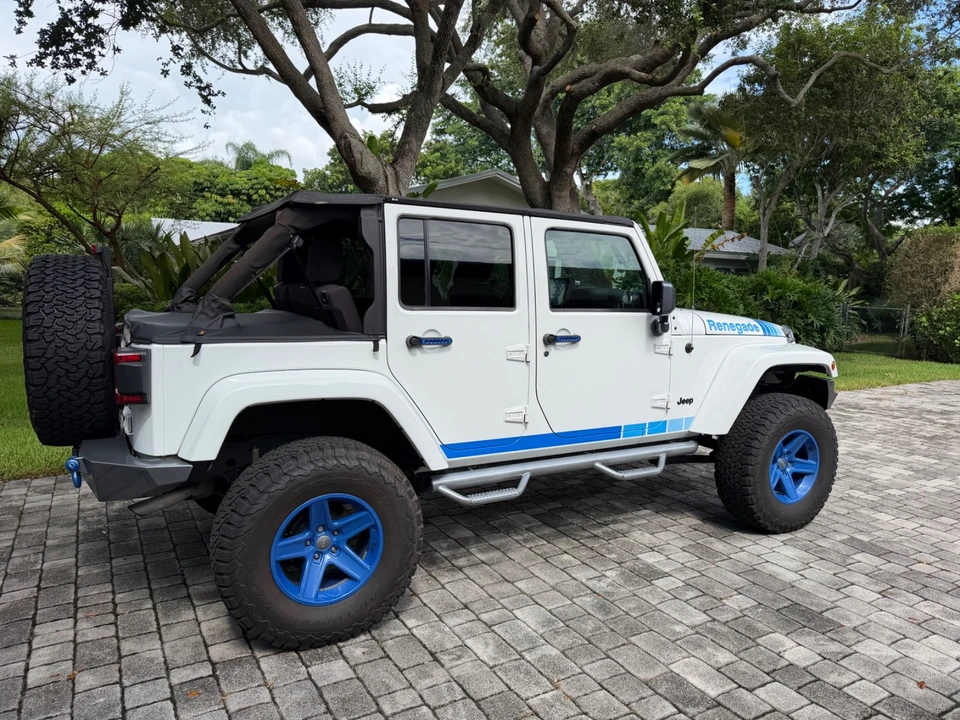 2013 Jeep JK Wrangler - Image 2 of 31