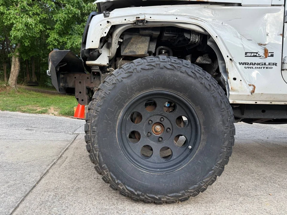 2013 Jeep JK Wrangler - Image 16 of 19
