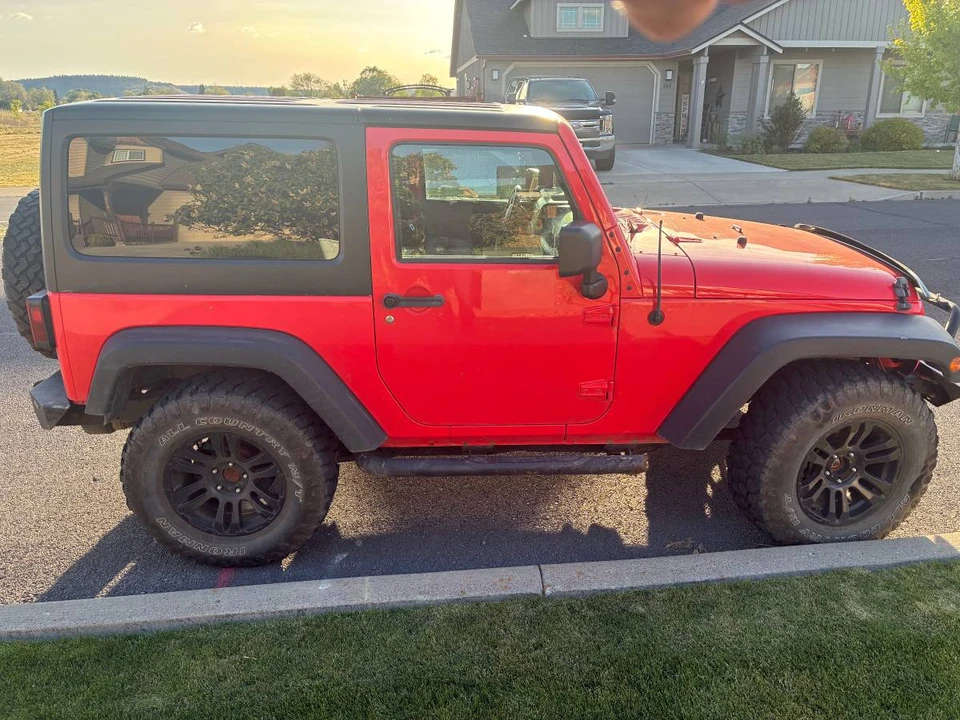 2013 Jeep JK Wrangler - Image 4 of 10