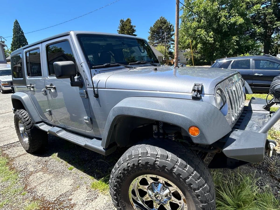2013 Jeep JK Wrangler - Image 2 of 10