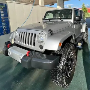 2013 Jeep Wrangler Sahara
