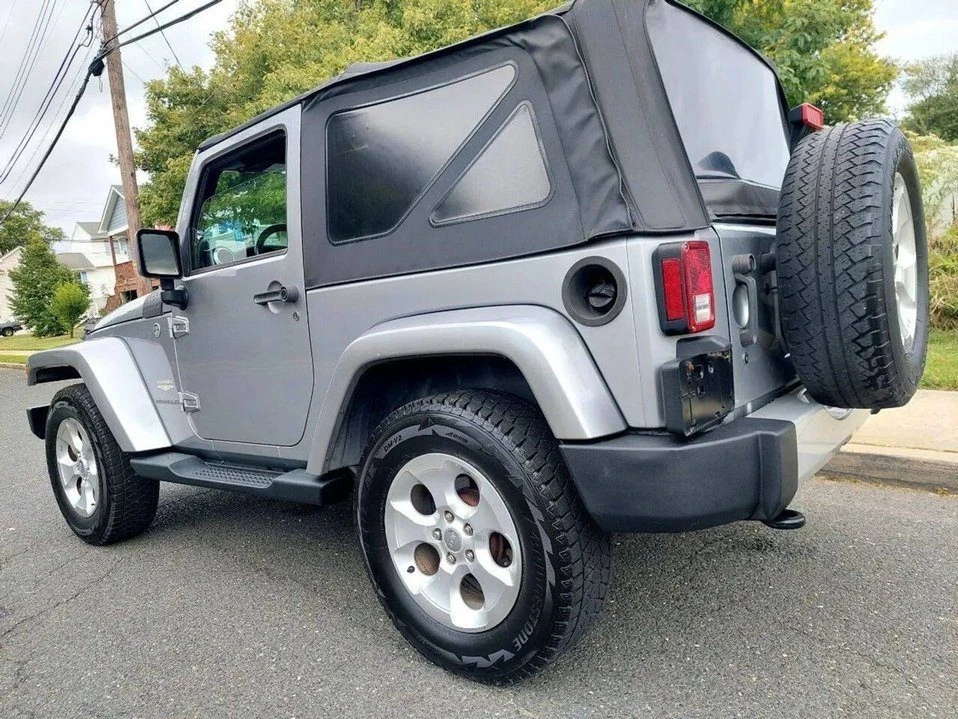 2013 Jeep JK Wrangler - Image 8 of 17