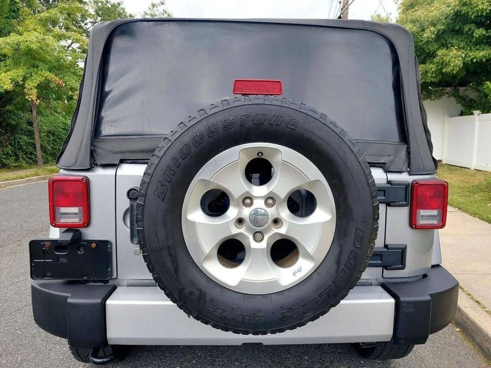 2013 Jeep JK Wrangler - Image 10 of 17