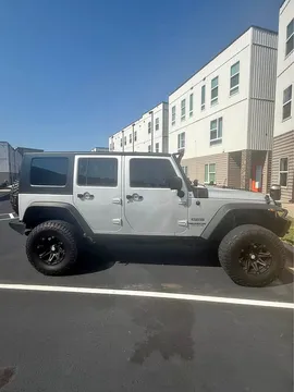 2013 Jeep Wrangler Sport