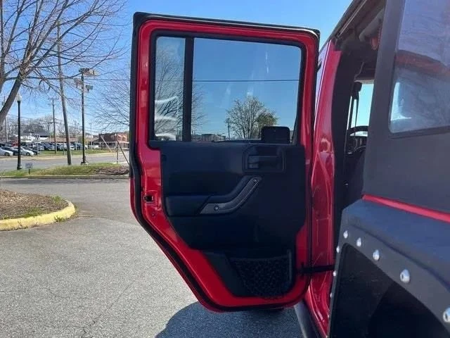 2013 Jeep JK Wrangler - Image 19 of 20