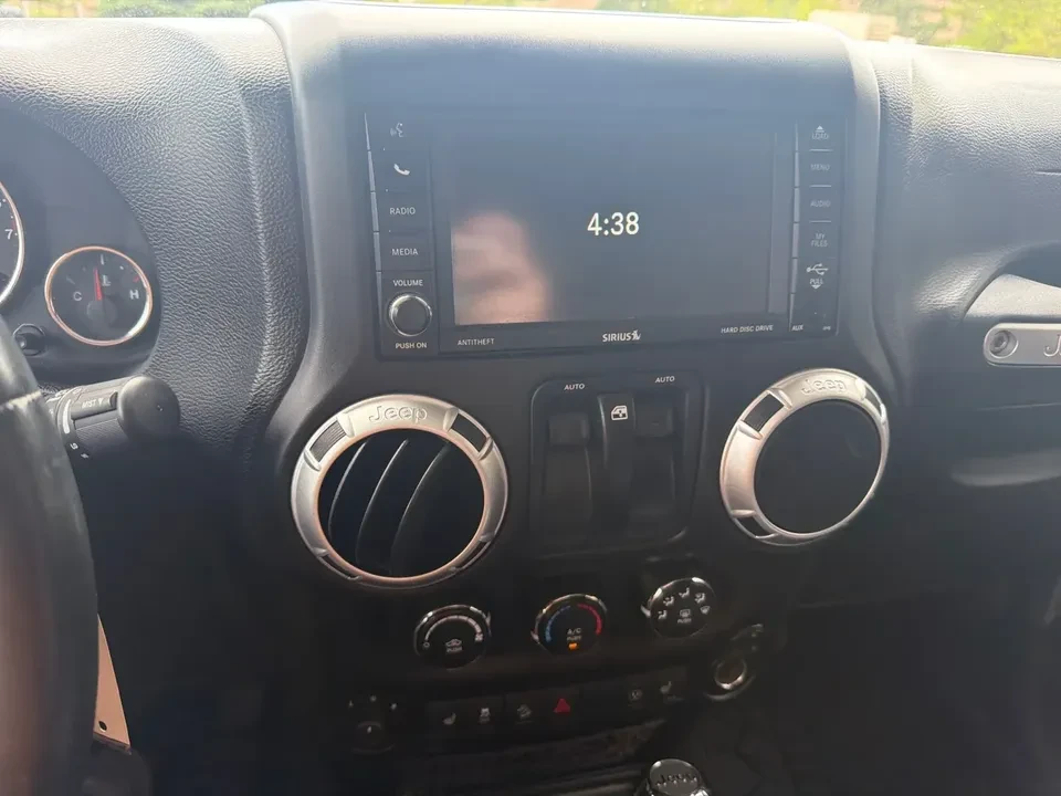 2013 Jeep JK Wrangler - Image 10 of 15