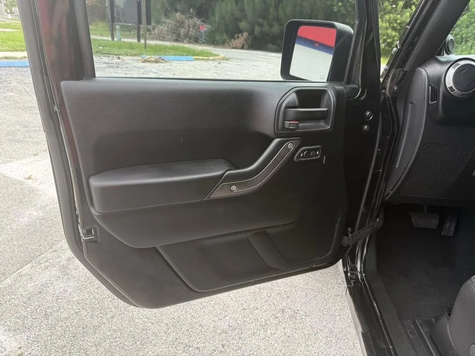 2013 Jeep JK Wrangler - Image 18 of 19