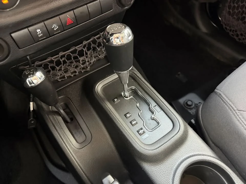 2013 Jeep JK Wrangler - Image 17 of 19
