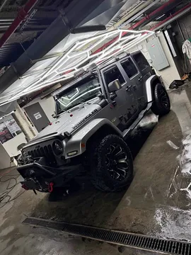 2013 Jeep Wrangler Sahara