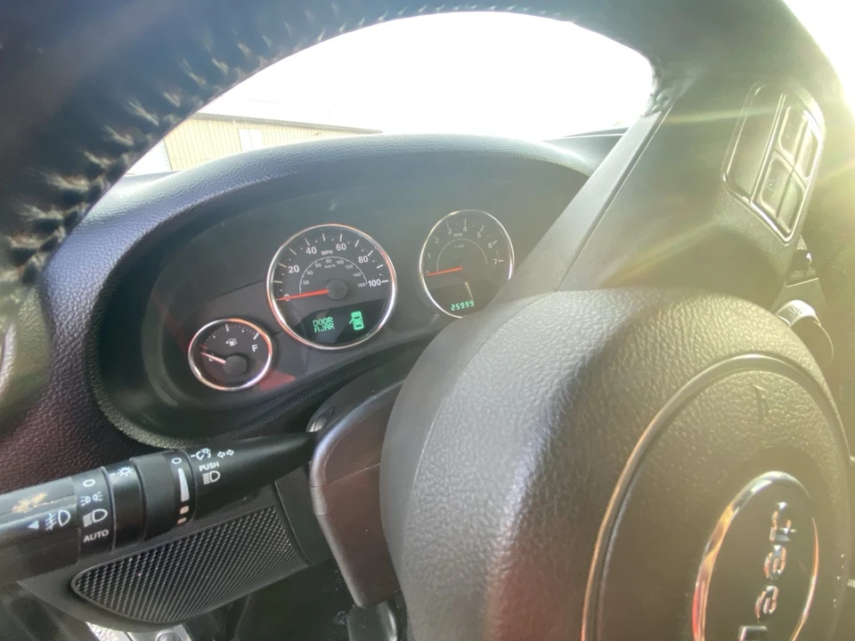 2013 Jeep JK Wrangler - Image 19 of 28
