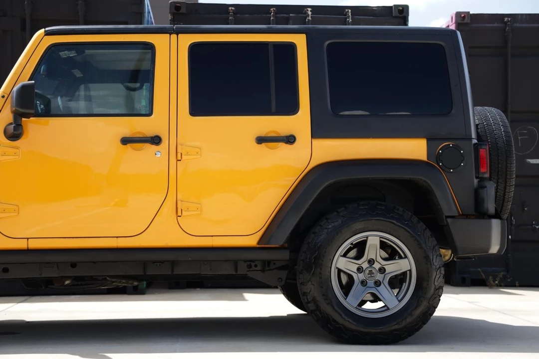 2013 Jeep JK Wrangler - Image 24 of 31