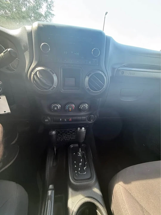2013 Jeep JK Wrangler - Image 13 of 14