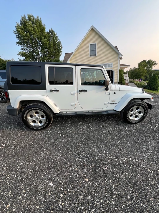 2013 Jeep JK Wrangler - Image 4 of 10