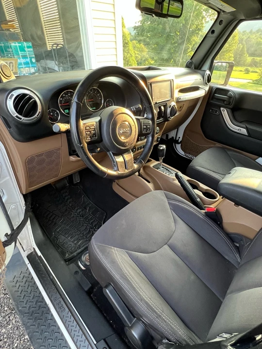 2013 Jeep JK Wrangler - Image 6 of 10