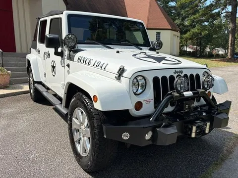 2013 Jeep Wrangler Sahara
